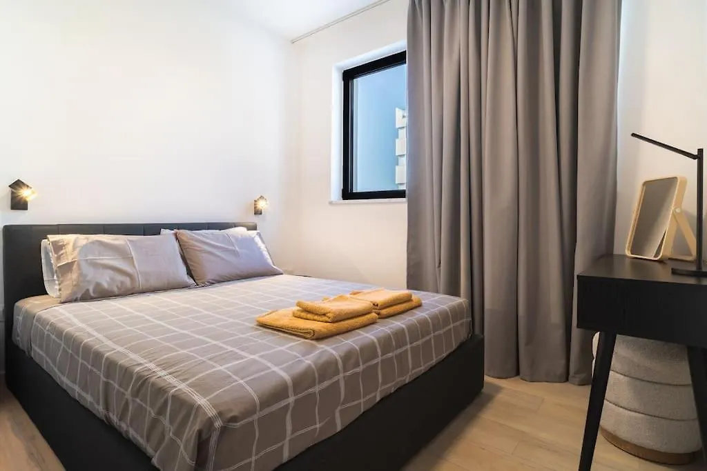 Mackenzie Sands 2 Bdr Luxe Flat Λάρνακα Διαμέρισμα