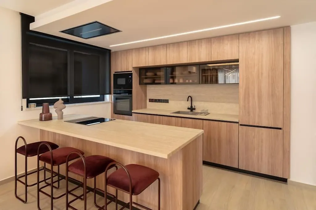 Mackenzie Sands 2 Bdr Luxe Flat Λάρνακα 0*,